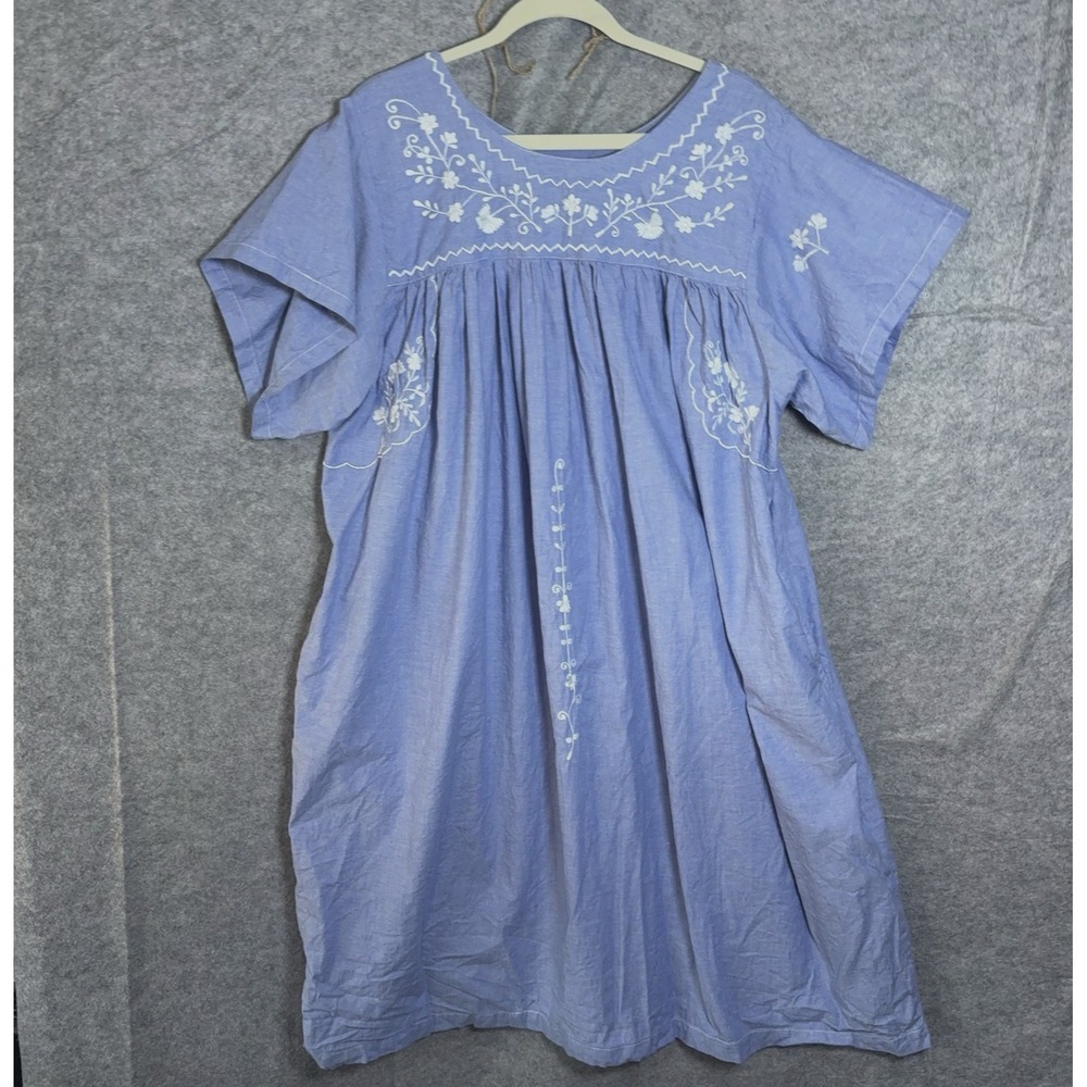 Naqui Kaftan Day Dress Women 2X Blue Chambray Embroidered Floral Cottage Prairie